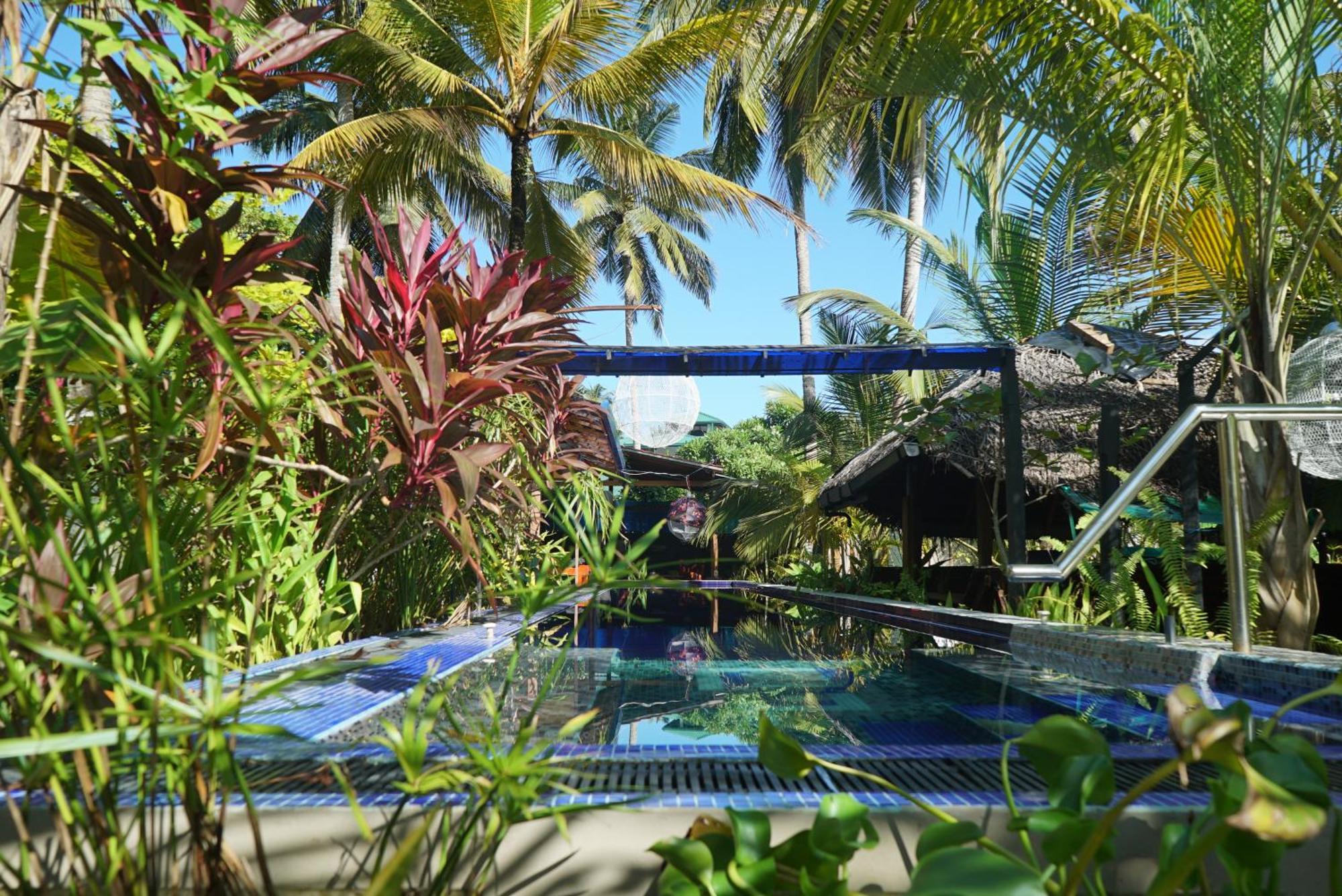 Red Coconut Villa Bentota Exteriör bild